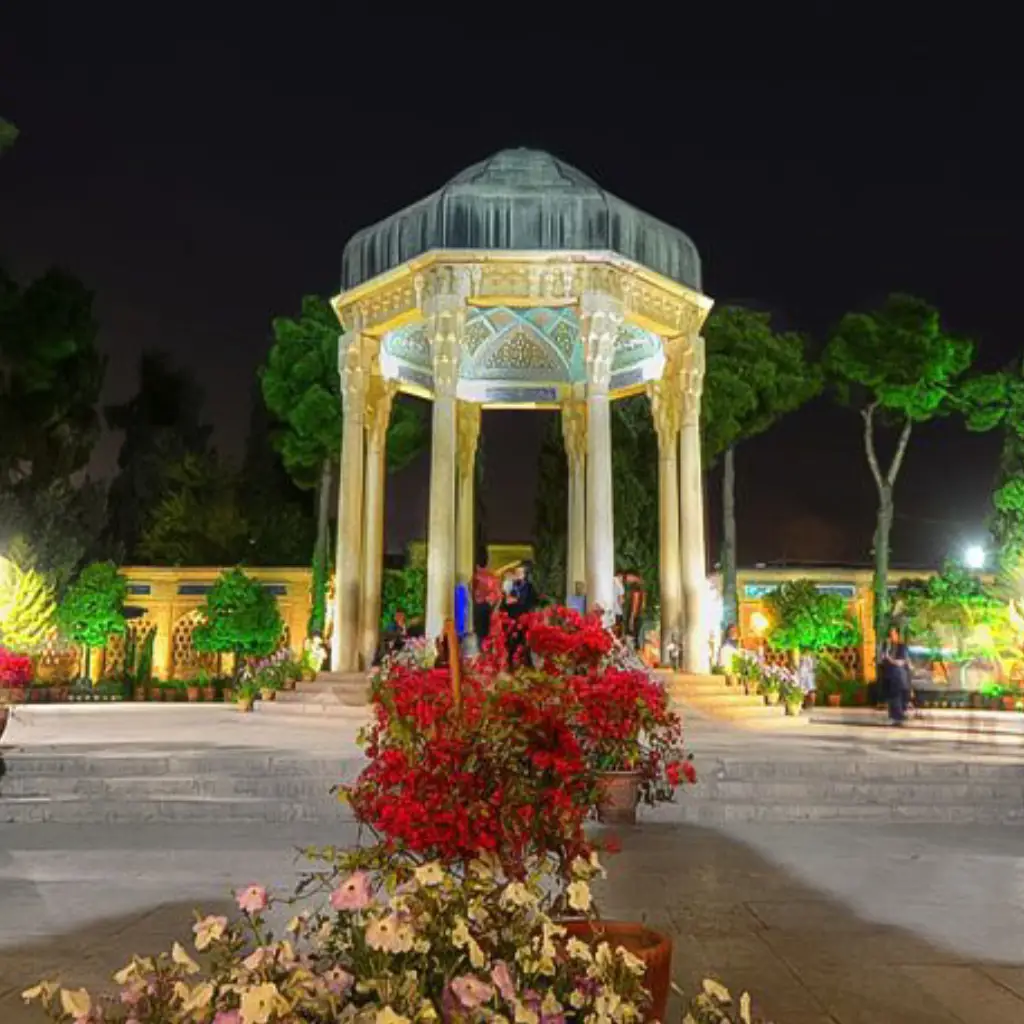  املاک و مستغلات شیراز